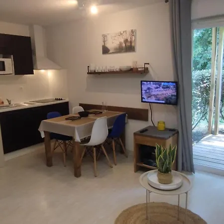 T2 - Les Du - Piscine - Terrasse - Ventilateurs - Wifi Appartamento Aureilhan (Landes)