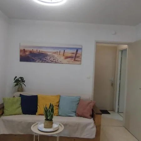 T2 - Les Du - Piscine - Terrasse - Ventilateurs - Wifi *